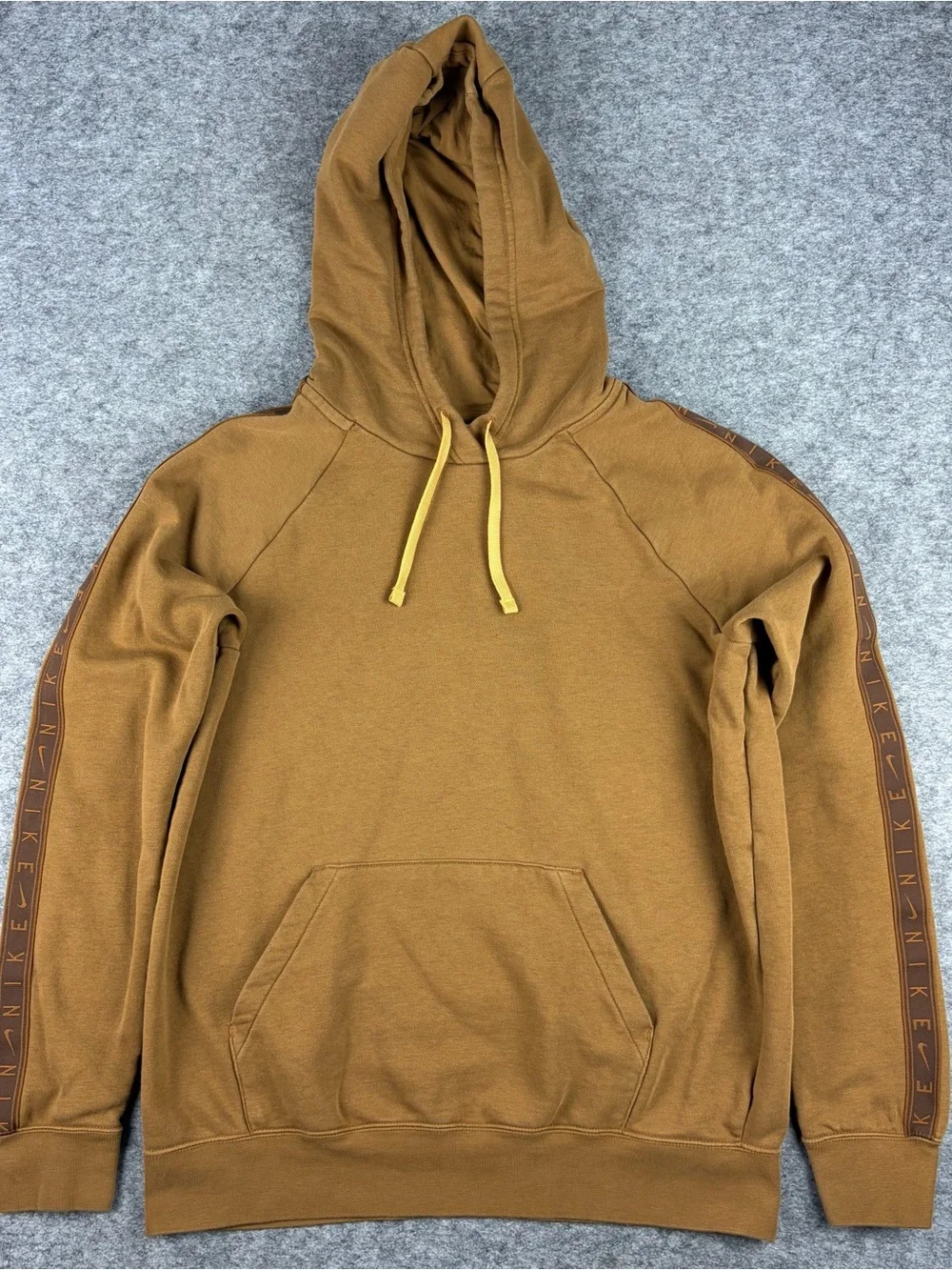 Nike Sportswear Essential Women's Fleece Hoodie Ale Brown/Cacao Wow Size Large